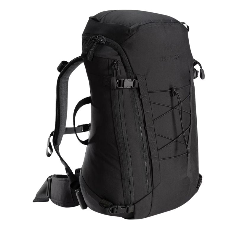 Arc&#39;teryx LEAF Assault Pack 30 2023