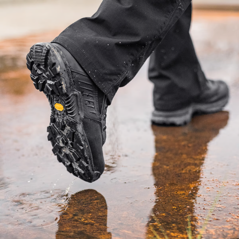 Danner Striker Bolt 8" GTX | Black