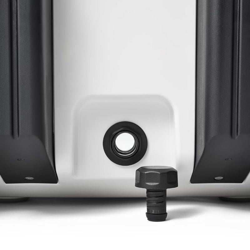 YETI ROADIE 48 HARD COOLER