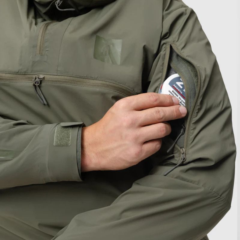 TOMAHAWK PERFORMANCE OVERLAYER ANORAK