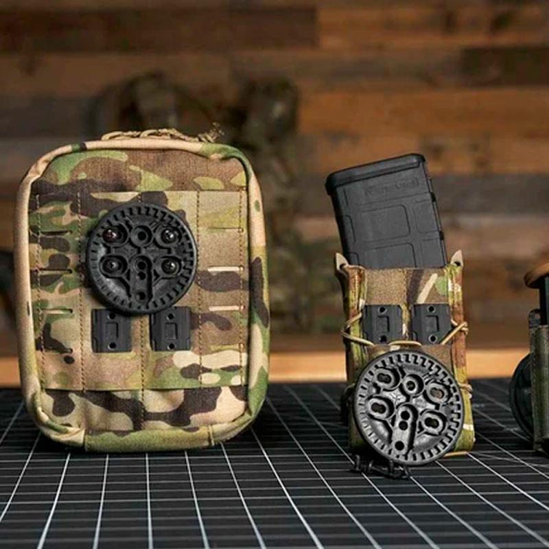 BLADETECH DIRECT TO MOLLE MOUNT