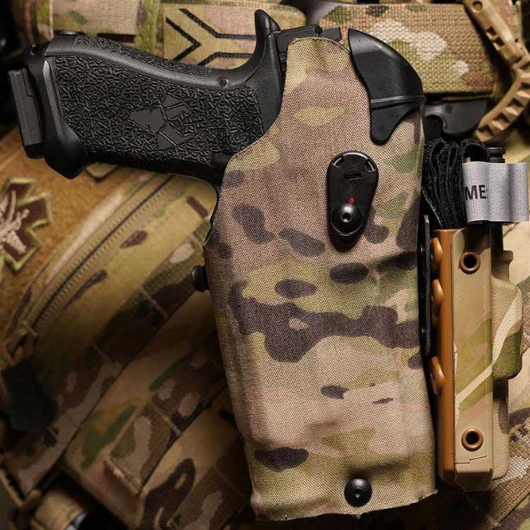 Black Box Customs Negative Cant Plate Equipment mount (NCP-E)