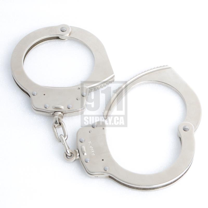 Smith & Wesson Handcuff Model 1-1 Nickel |350132| 911supply.ca